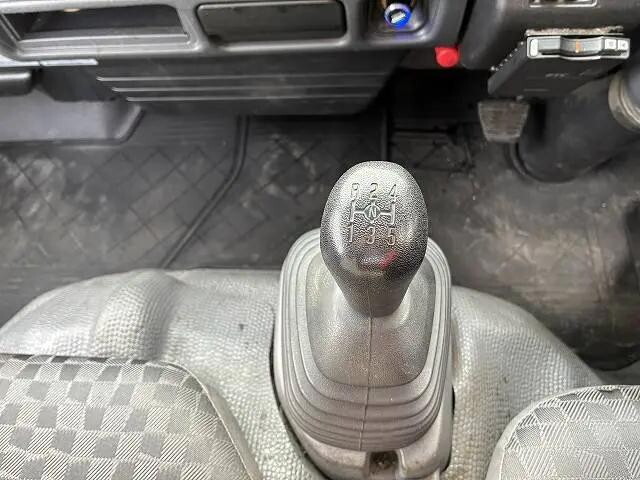 マツダタイタン平ボディ小型（2t・3t）[写真39]