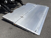 日野レンジャー冷凍車（冷蔵車）中型（4t）[写真11]