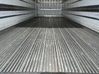 日野レンジャー冷凍車（冷蔵車）中型（4t）[写真13]