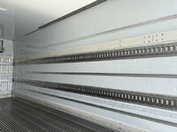 日野レンジャー冷凍車（冷蔵車）中型（4t）[写真16]