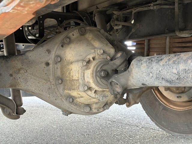 日野レンジャー冷凍車（冷蔵車）中型（4t）[写真20]