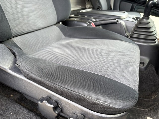 日野レンジャー冷凍車（冷蔵車）中型（4t）[写真25]