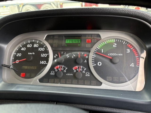 日野レンジャー冷凍車（冷蔵車）中型（4t）[写真31]