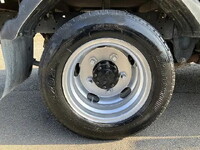 いすゞエルフ平ボディ小型（2t・3t）[写真31]