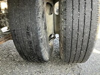 いすゞエルフ平ボディ小型（2t・3t）[写真34]