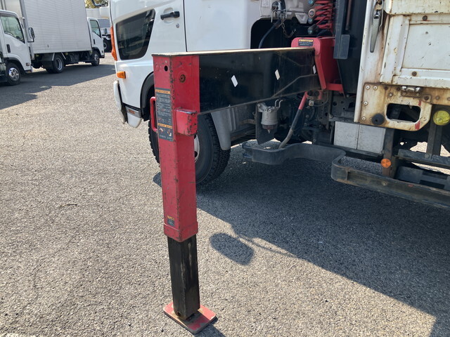 日野レンジャークレーン3段中型（4t）[写真25]