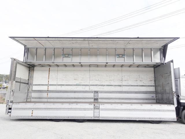 UDトラックスクオンアルミウイング大型（10t）[写真18]