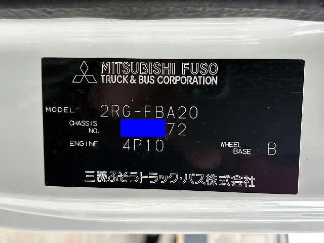 三菱ふそうキャンターダブルキャブ（Wキャブ）小型（2t・3t）[写真14]