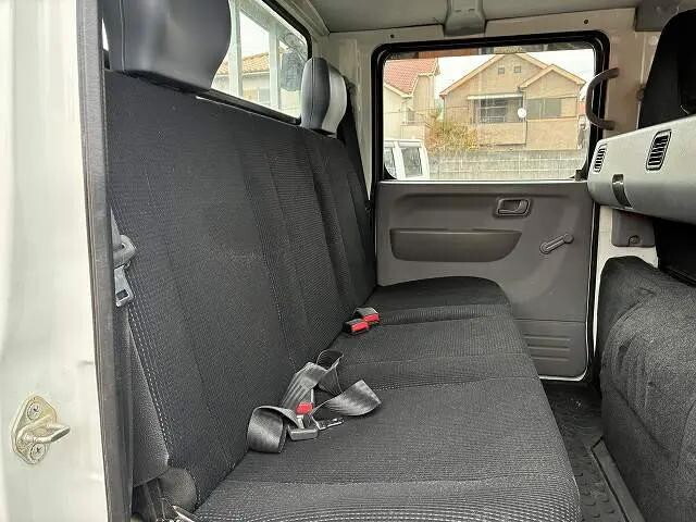 三菱ふそうキャンターダブルキャブ（Wキャブ）小型（2t・3t）[写真33]