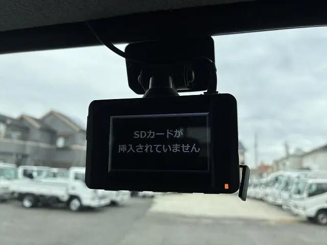 三菱ふそうキャンターダブルキャブ（Wキャブ）小型（2t・3t）[写真39]