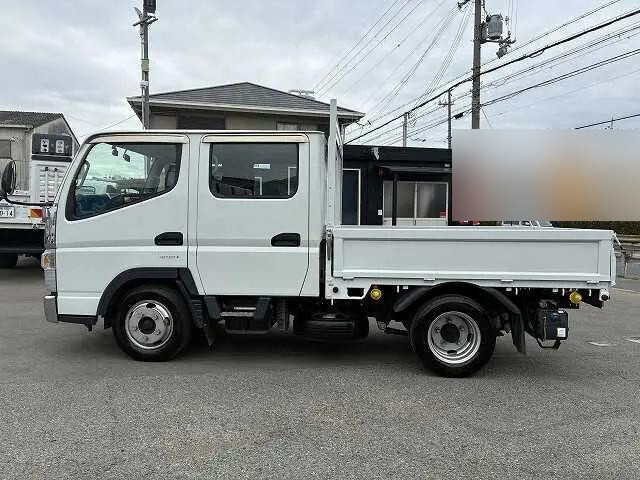 三菱ふそうキャンターダブルキャブ（Wキャブ）小型（2t・3t）[写真04]
