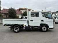 三菱ふそうキャンターダブルキャブ（Wキャブ）小型（2t・3t）[写真06]