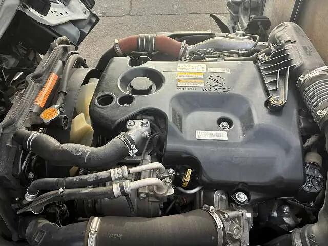 いすゞエルフ平ボディ小型（2t・3t）[写真16]