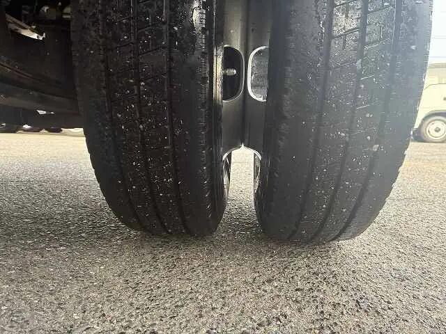 いすゞエルフ平ボディ小型（2t・3t）[写真25]