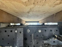 いすゞエルフ平ボディ小型（2t・3t）[写真31]