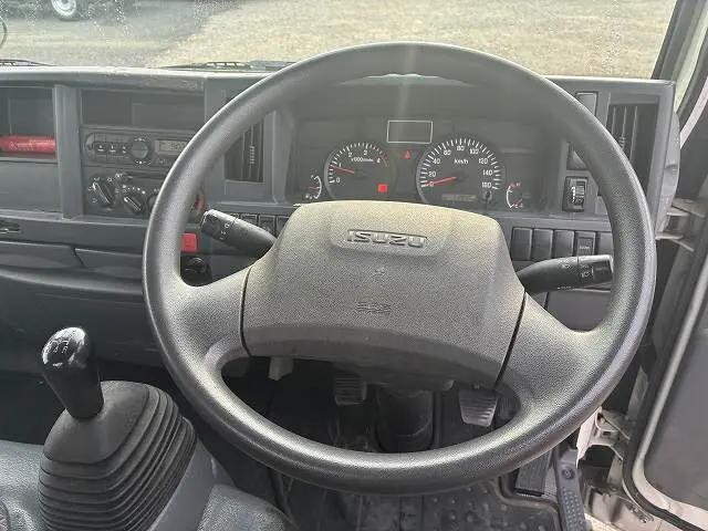 いすゞエルフ平ボディ小型（2t・3t）[写真33]