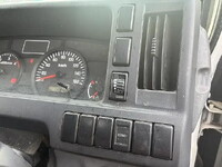 いすゞエルフ平ボディ小型（2t・3t）[写真37]