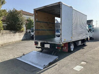 日野デュトロアルミバン小型（2t・3t）[写真12]