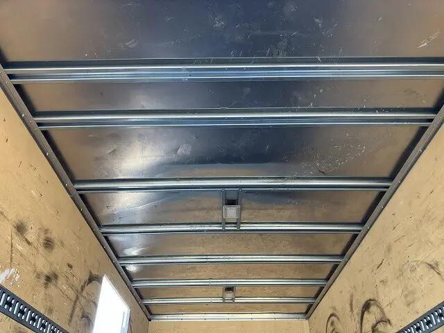 日野デュトロアルミバン小型（2t・3t）[写真17]