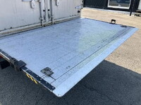 日野デュトロアルミバン小型（2t・3t）[写真19]