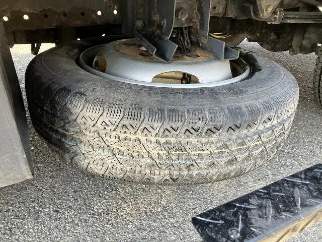 日野デュトロアルミバン小型（2t・3t）[写真23]