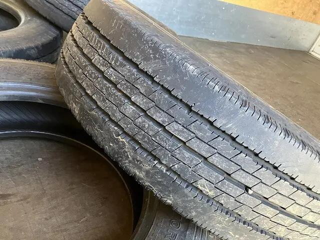 日野デュトロアルミバン小型（2t・3t）[写真40]