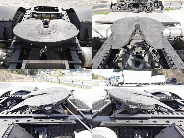 UDトラックスクオントレーラーヘッド（トラクターヘッド）大型（10t）[写真16]