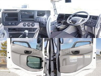 UDトラックスクオントレーラーヘッド（トラクターヘッド）大型（10t）[写真27]