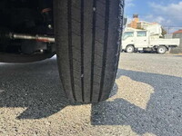 いすゞエルフ平ボディ小型（2t・3t）[写真22]