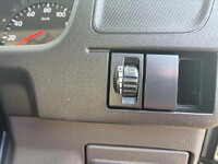 いすゞエルフ平ボディ小型（2t・3t）[写真32]