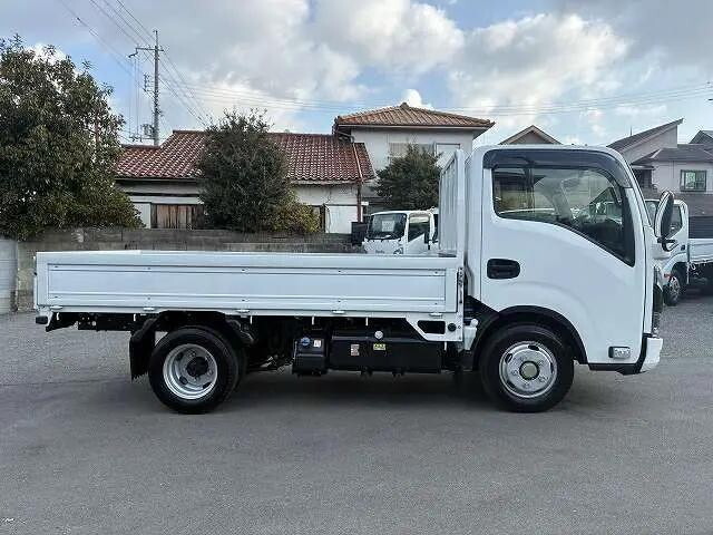 いすゞエルフ平ボディ小型（2t・3t）[写真05]