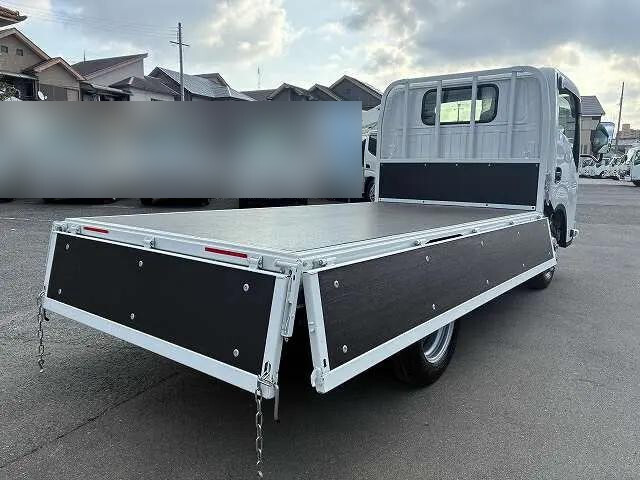 いすゞエルフ平ボディ小型（2t・3t）[写真07]