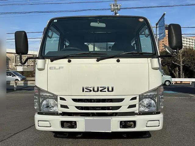 いすゞエルフダブルキャブ（Wキャブ）小型（2t・3t）[写真03]