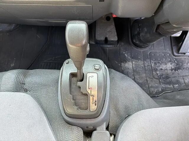 いすゞエルフダブルキャブ（Wキャブ）小型（2t・3t）[写真30]