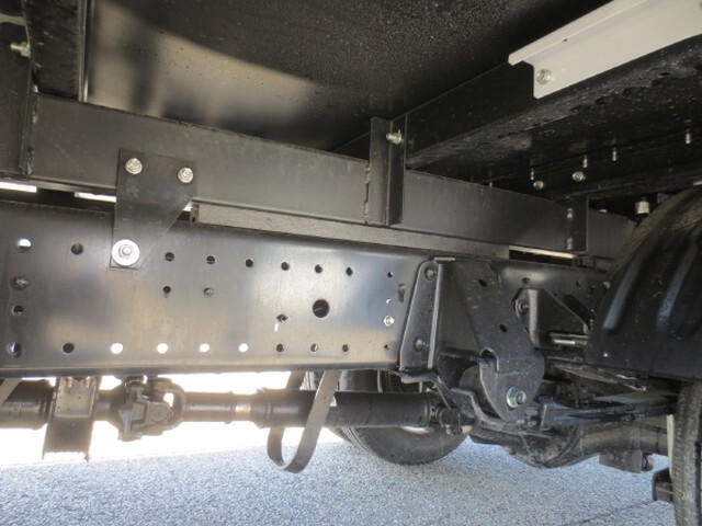 日野デュトロアルミバン小型（2t・3t）[写真11]