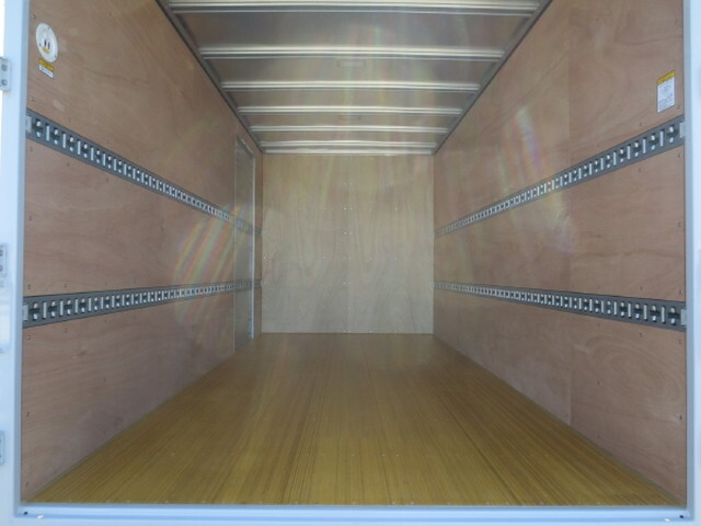 日野デュトロアルミバン小型（2t・3t）[写真09]