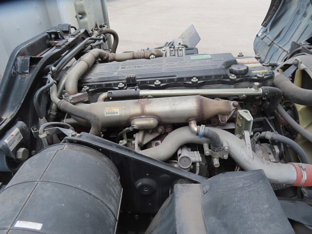 三菱ふそうファイターアルミウイング中型（4t）[写真15]