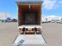 三菱ふそうファイターアルミウイング中型（4t）[写真09]