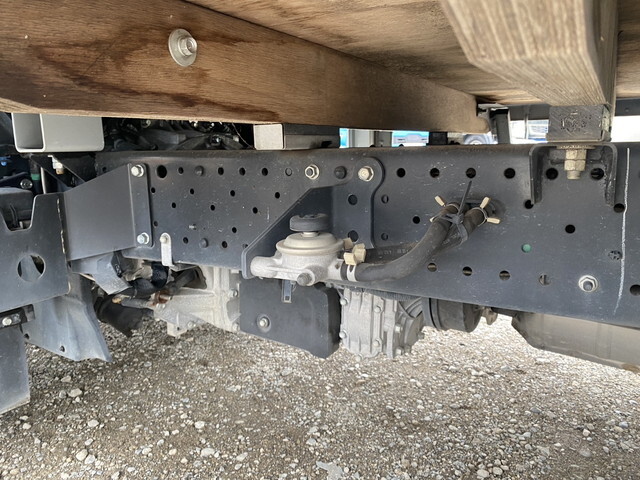 いすゞエルフアルミブロック小型（2t・3t）[写真14]