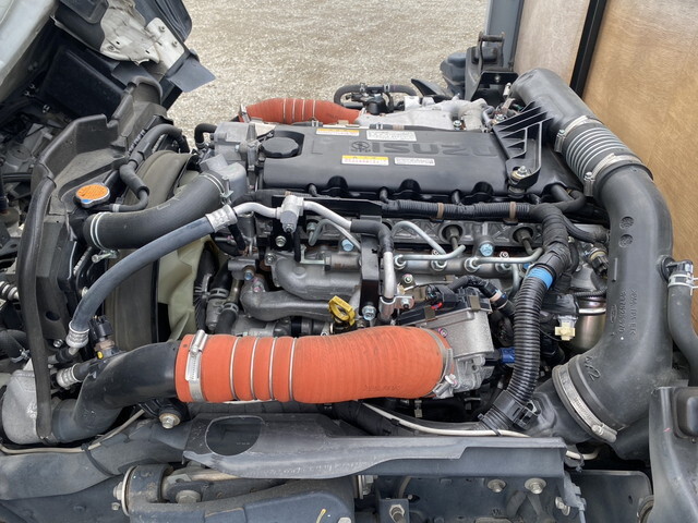 いすゞエルフアルミブロック小型（2t・3t）[写真24]