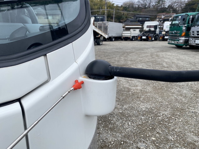 いすゞエルフアルミブロック小型（2t・3t）[写真30]