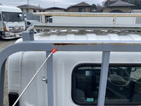 いすゞエルフアルミブロック小型（2t・3t）[写真36]