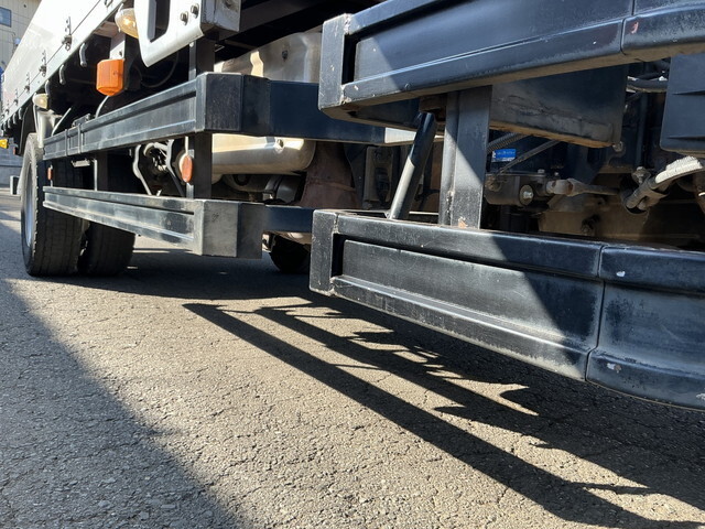 UDトラックスコンドルクレーン4段増トン（6t・8t）[写真19]