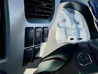 UDトラックスコンドルクレーン4段増トン（6t・8t）[写真31]