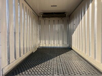 いすゞエルフ冷凍車（冷蔵車）小型（2t・3t）[写真12]