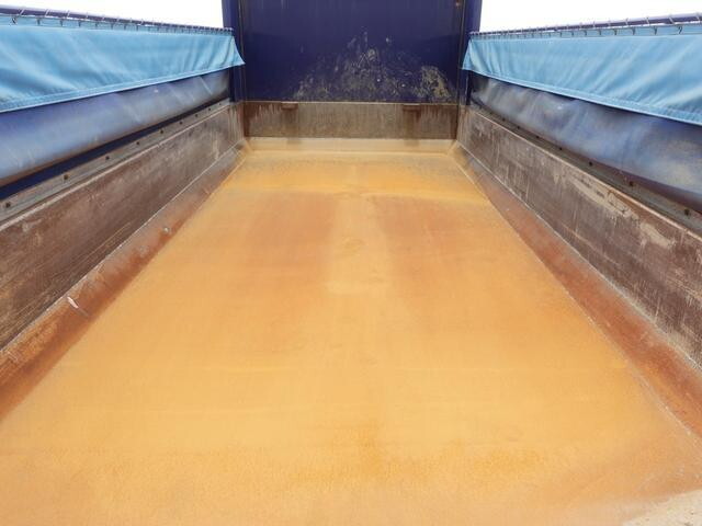 いすゞギガダンプ大型（10t）[写真13]