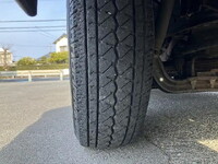 いすゞエルフ平ボディ小型（2t・3t）[写真17]