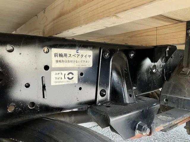 いすゞエルフ平ボディ小型（2t・3t）[写真24]