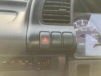 いすゞエルフ平ボディ小型（2t・3t）[写真32]