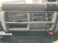 いすゞエルフ平ボディ小型（2t・3t）[写真33]